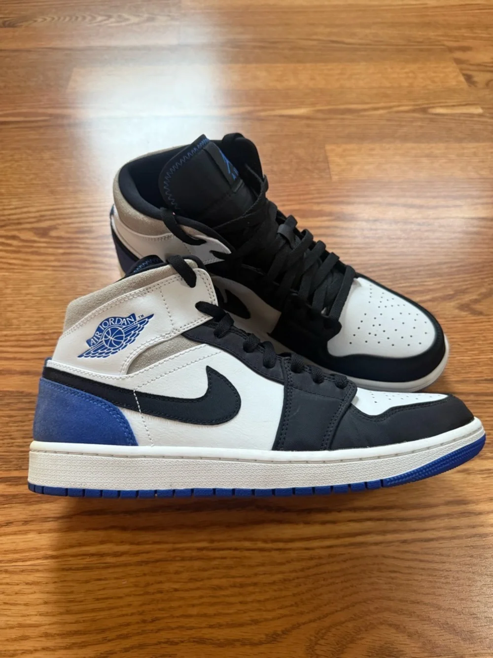 Air Jordan 1 Mid SE White Black Royal Blue Men's Sneakers 10